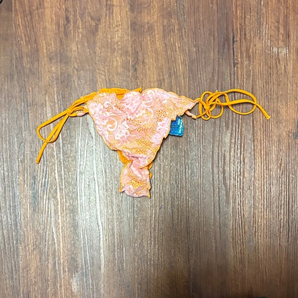 Texenis Orange and Pink Lace Bikini Bottom Large